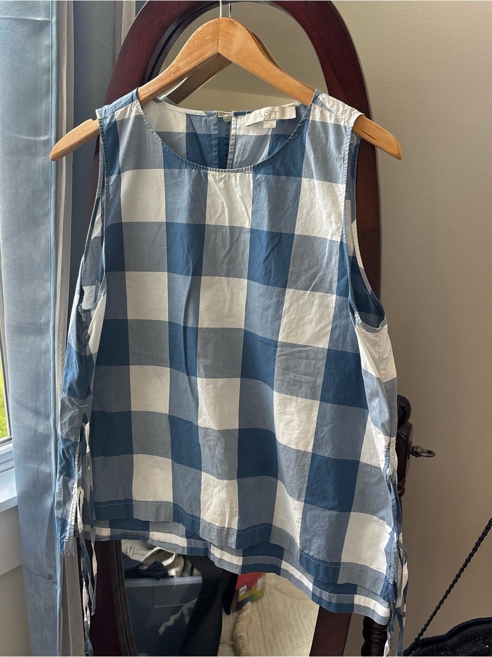 Loft farmers market Blue and White Gingham Sleeveless Top blouse